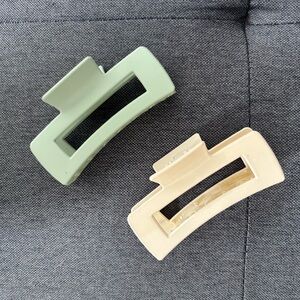 5/$30 - Set of Green and Cream Hair Clips